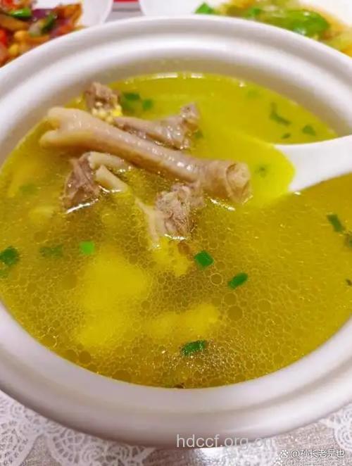 孕妇食谱大全之苡仁炖鸡的做法