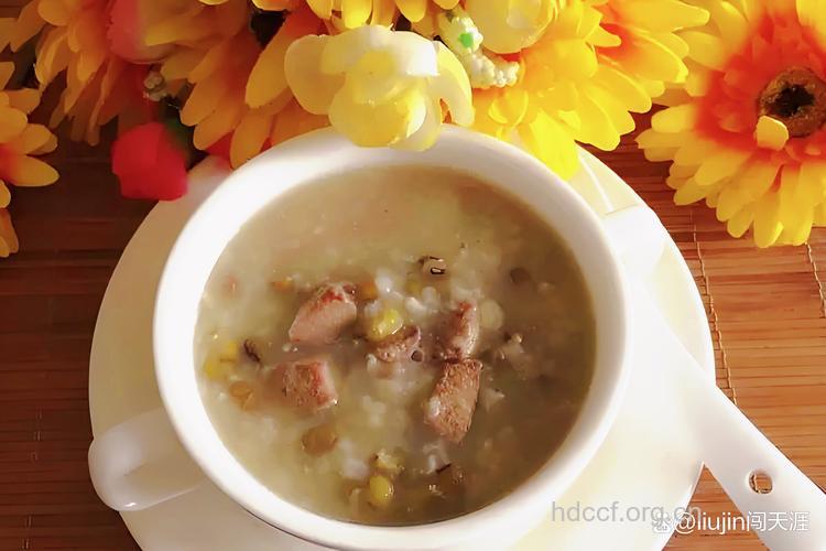 孕妇补铁食谱之猪肝绿豆粥