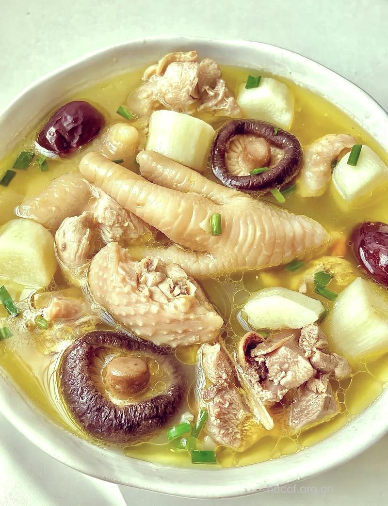 孕妇防感冒食谱之香菇鸡粥