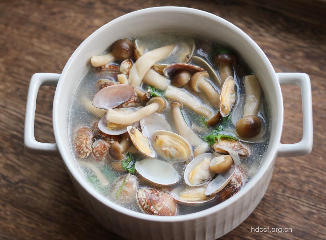 孕妇夏季喝什么汤 蘑菇鲜贝汤