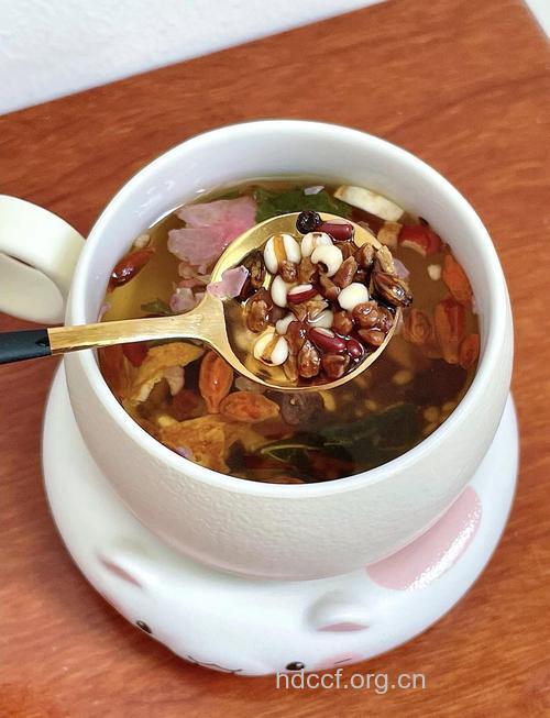 孕妇解暑宜喝红小豆汤