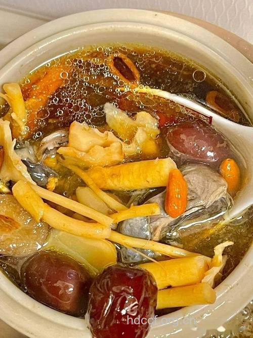 孕妇体质虚弱时的鸡汤食谱