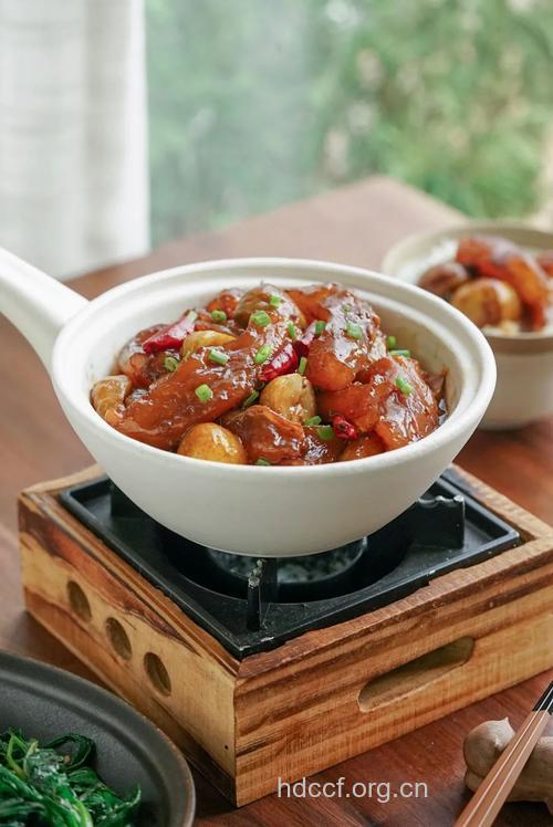 孕妇补锌食谱之菜花炖蹄筋的做法