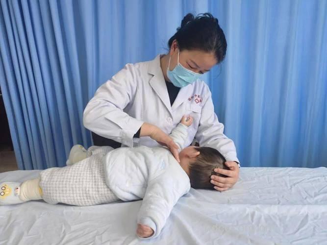 新生儿颈部检查