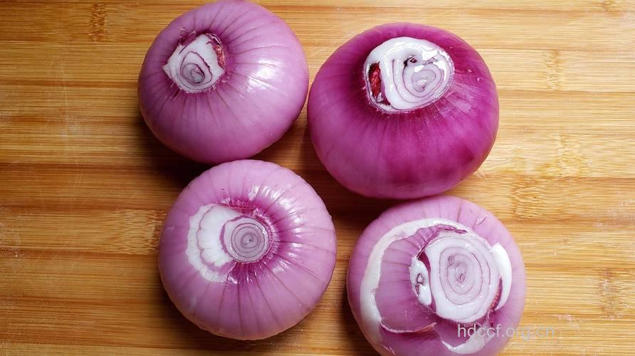 夏天女性吃洋葱美容排毒