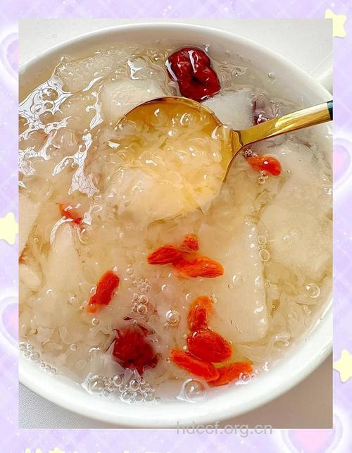 冬季适合女人的养生美容汤