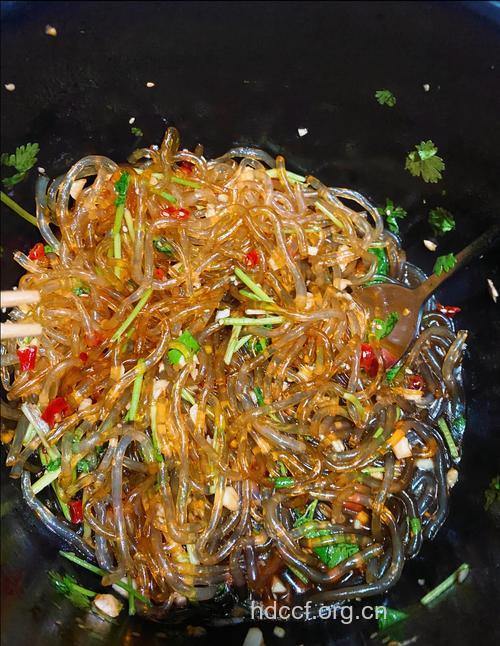 健脾开胃食谱之柠檬海蜇丝的做法