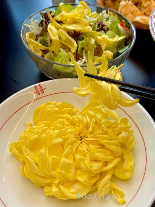 美容食谱：风味菊花的做法