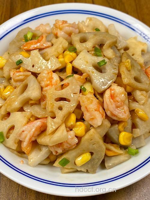 长痘多吃莲藕虾仁