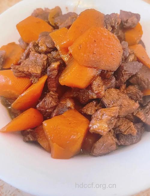 红烧牛肉萝卜 越吃越红润