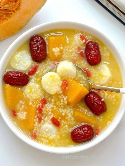 冬季吃什么美容养颜 两款粥推荐