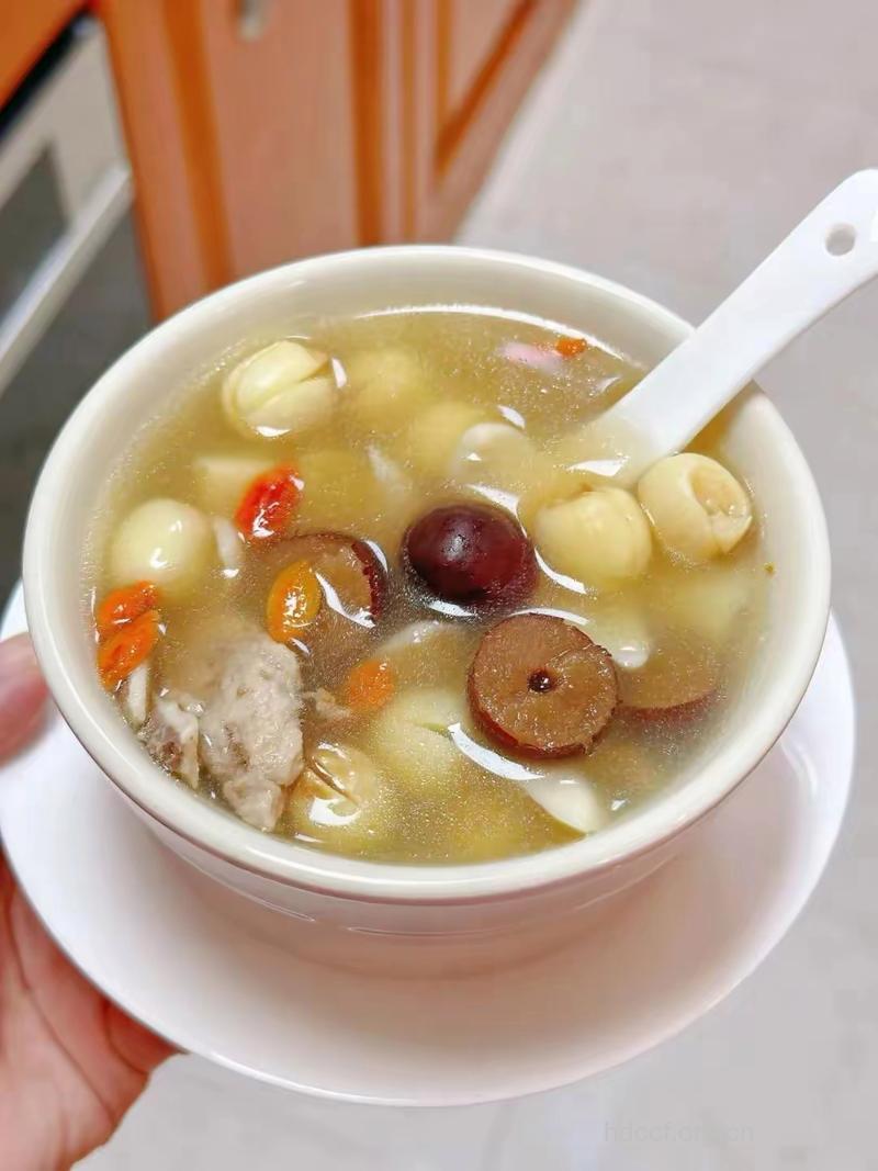 4款靓汤 抗老又养颜