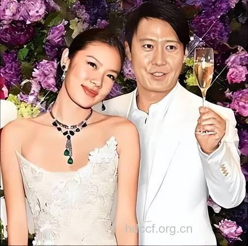 黎明乐基儿婚变升级 乐基儿出言活动拒谈