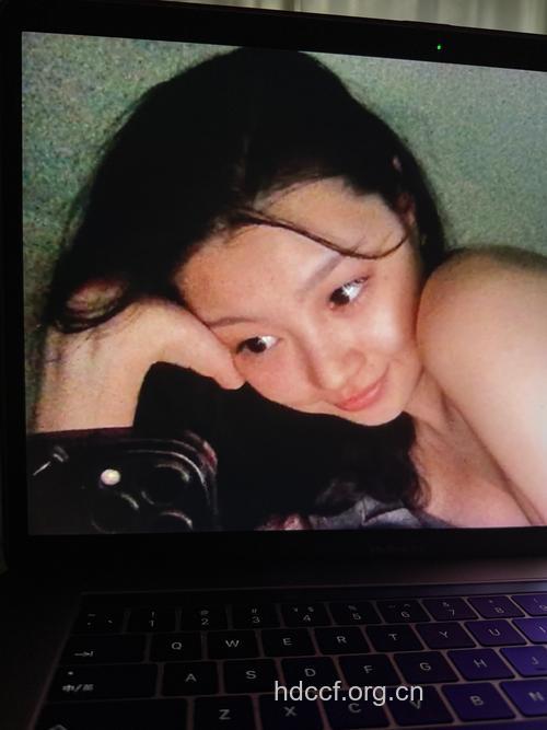 微博晒接客日记 失足女若小安网络爆红