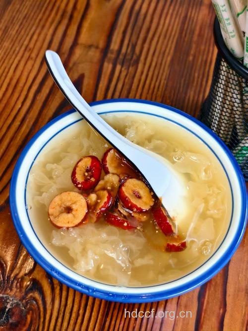 适合夜猫族的四款美容粥