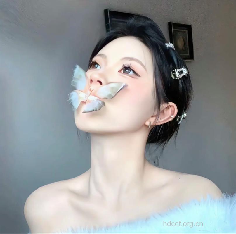 最招桃花的脸型女