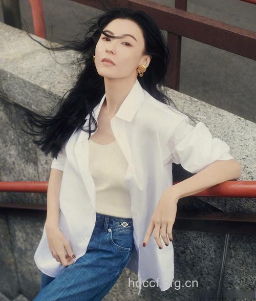 张柏芝称做腻明星 米兰时装模特做自己