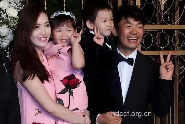 孩子都有了 王宝强老婆是谁