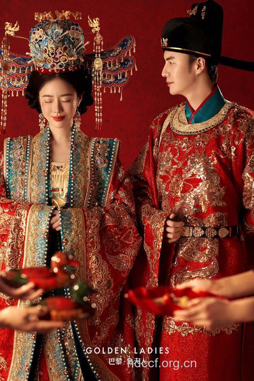 中国留学生穿汉服举行复古婚礼