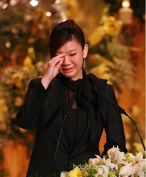 台湾女星言辞不当跳河道歉