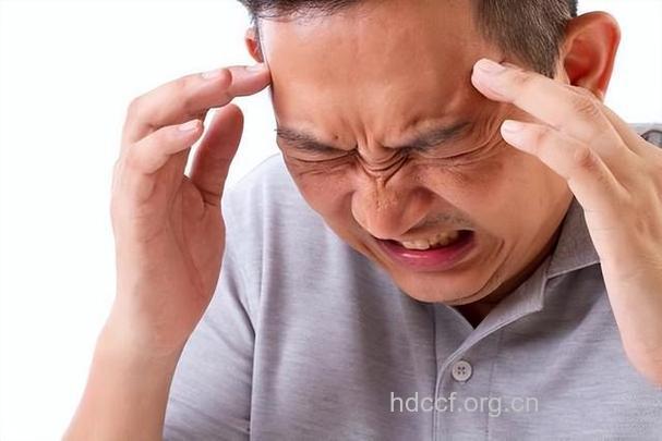男士精力不足的表现有哪些 头晕耳鸣夜尿多