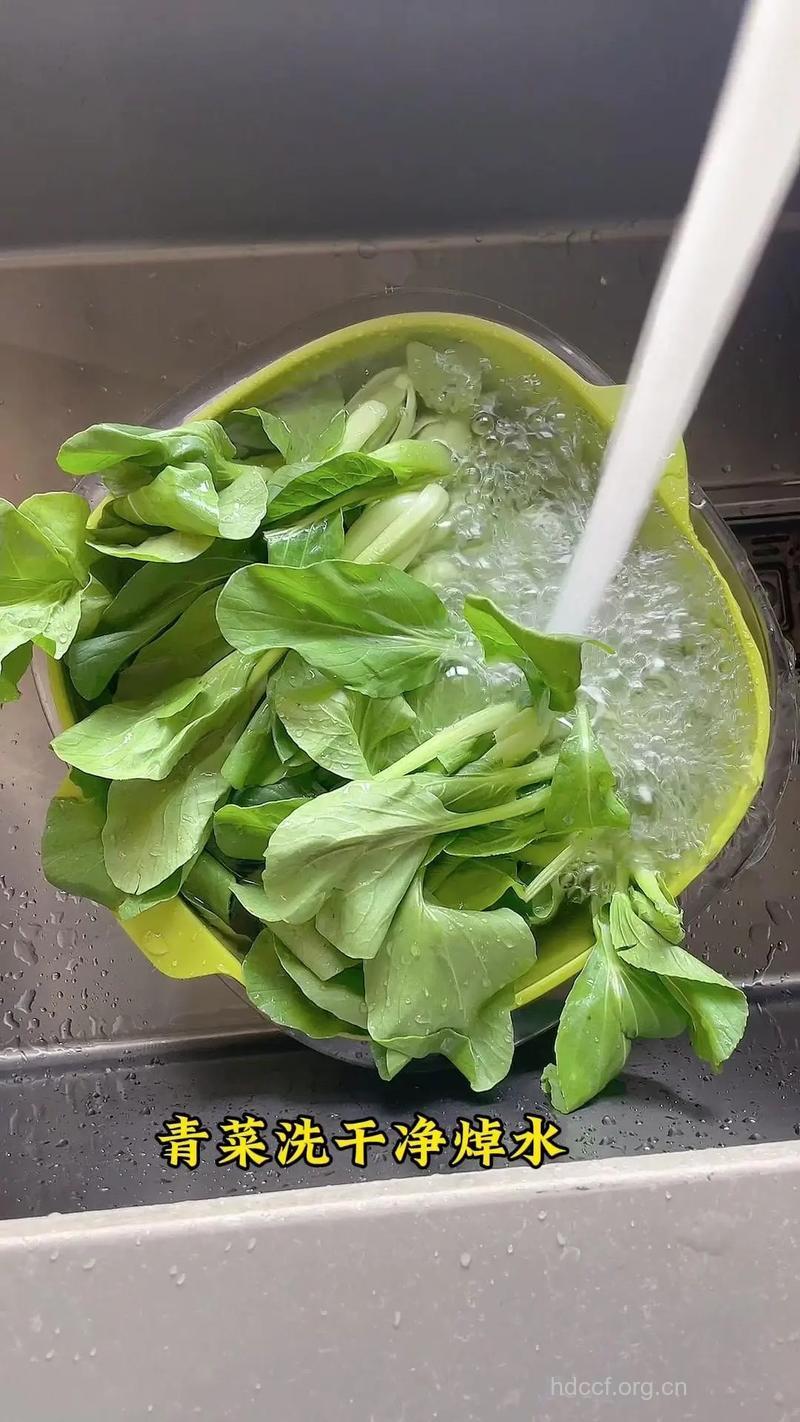 蔬菜先切后洗好吗