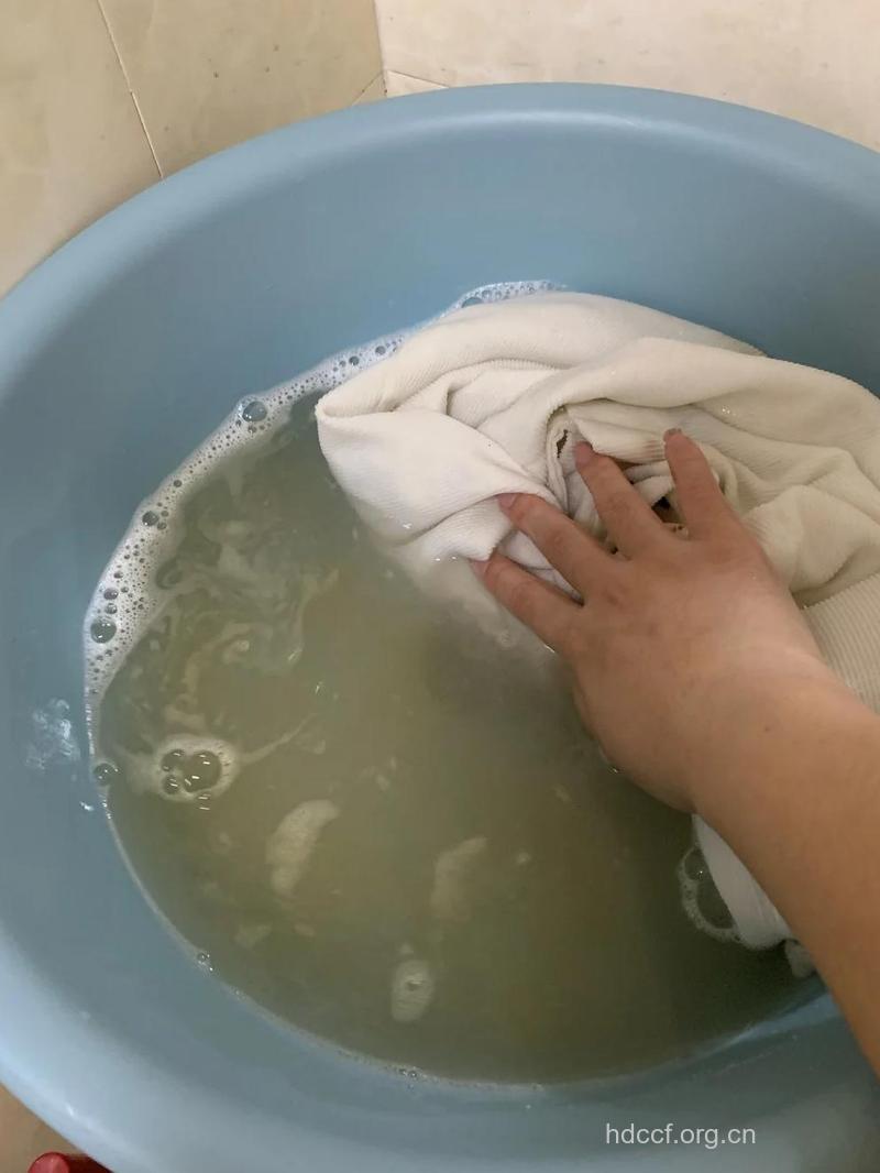 衣服浸泡时间越长越干净吗