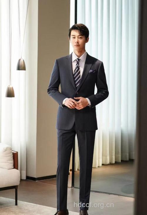 男生面试着装的八个法则