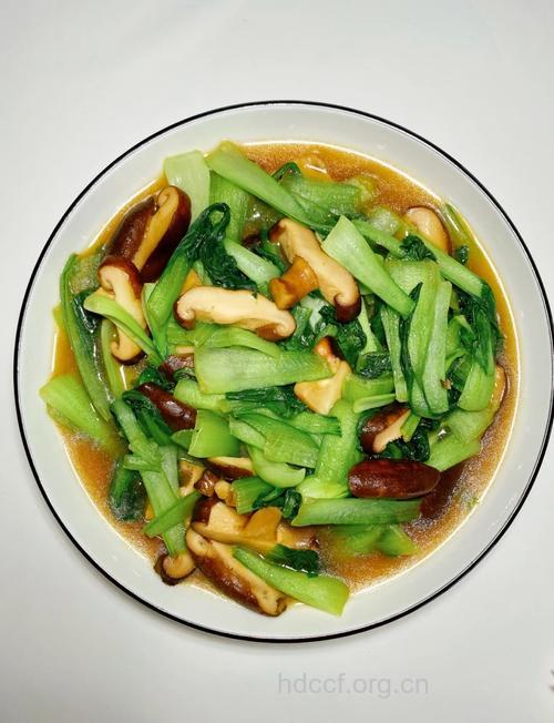 高血压食谱 蘑菇青菜的做法