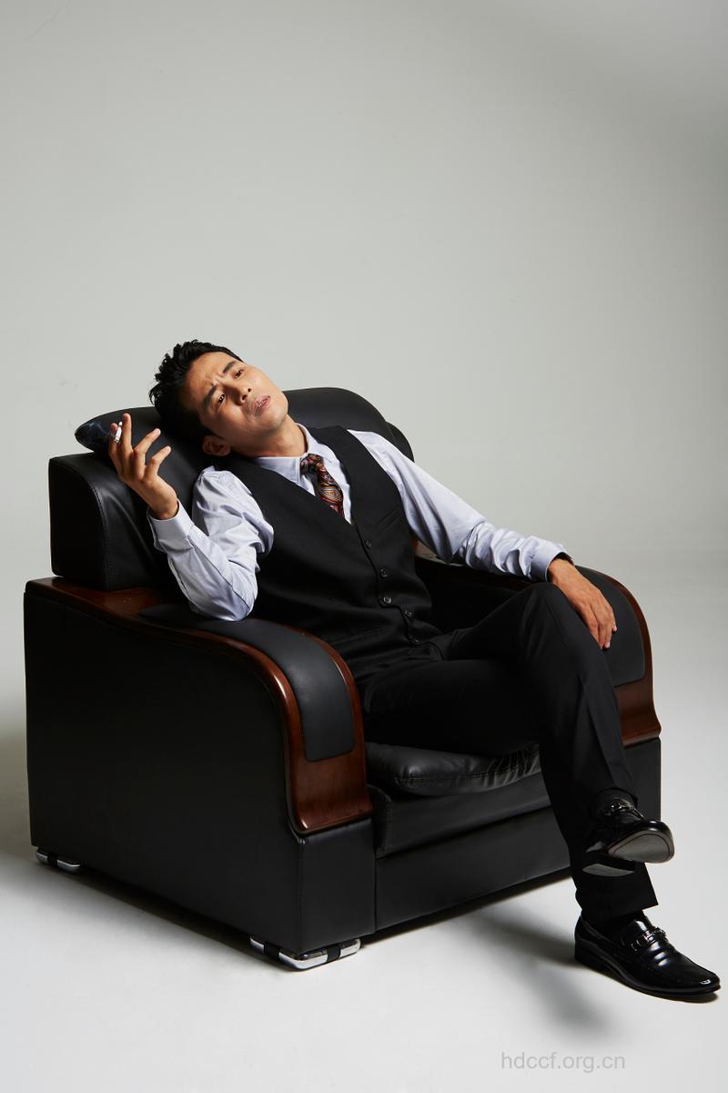 男人跷二郎腿竟会伤害精子