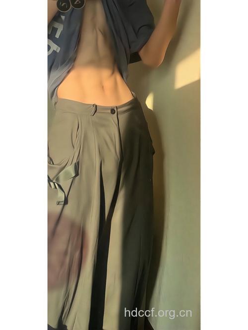 腹肌是男人最有魅力的地方