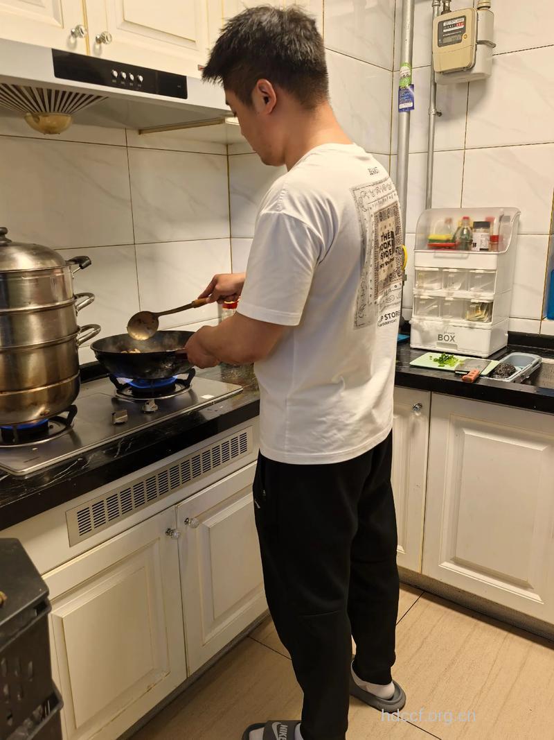 男人下厨房的好处真不少!