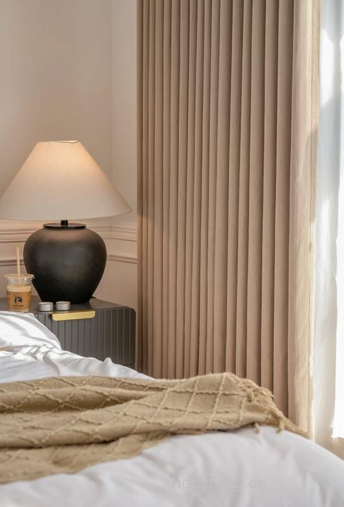 什么颜色的窗帘能帮助睡眠