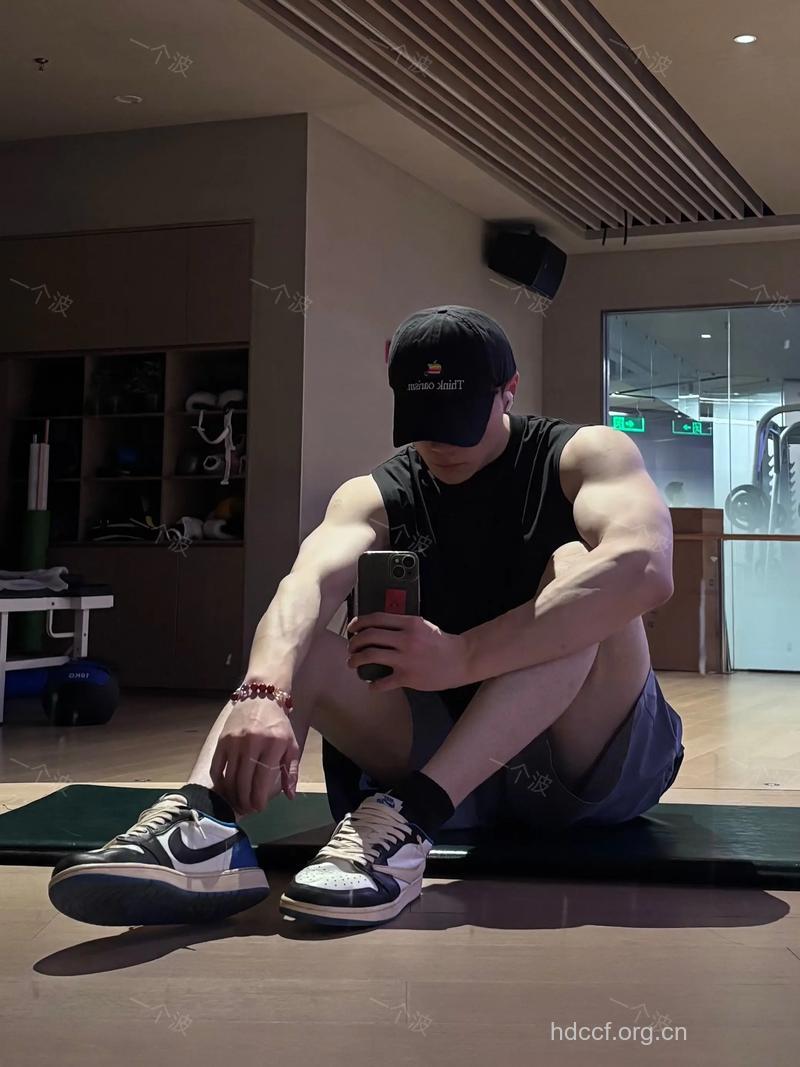 宅男八大居家日常健身