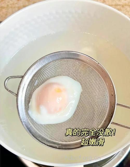 煮蛋不爆的小窍门