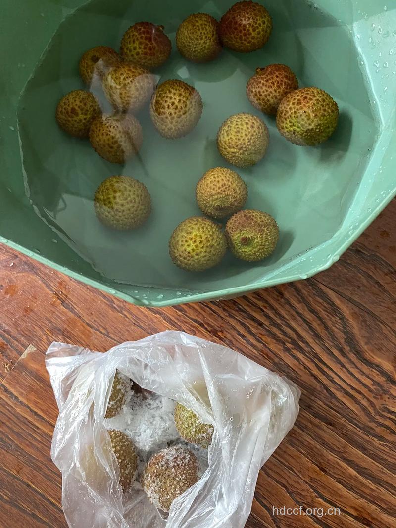 荔枝的清洗方法