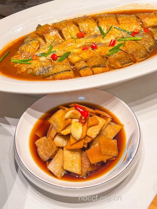 一道道红烧菜让你口腔香味四溢