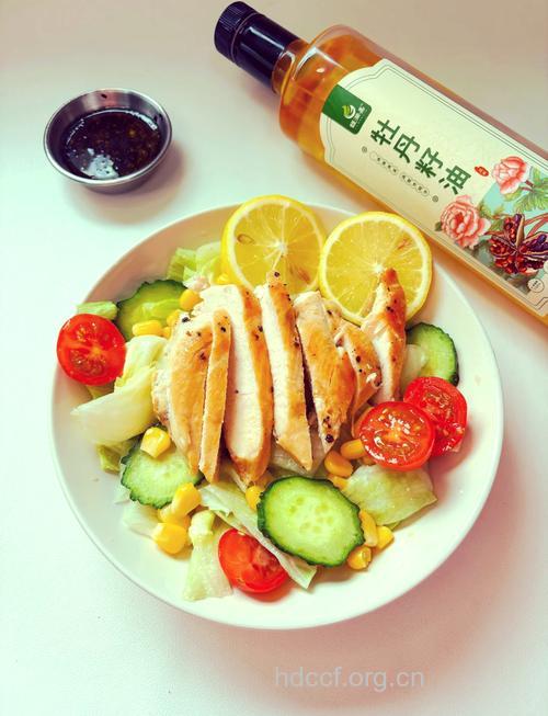 女性减肥食谱 五种柠檬吃法让你瘦不停