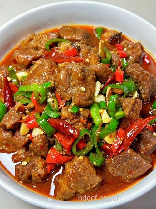 喷香诱人的红烧牛肉怎么做
