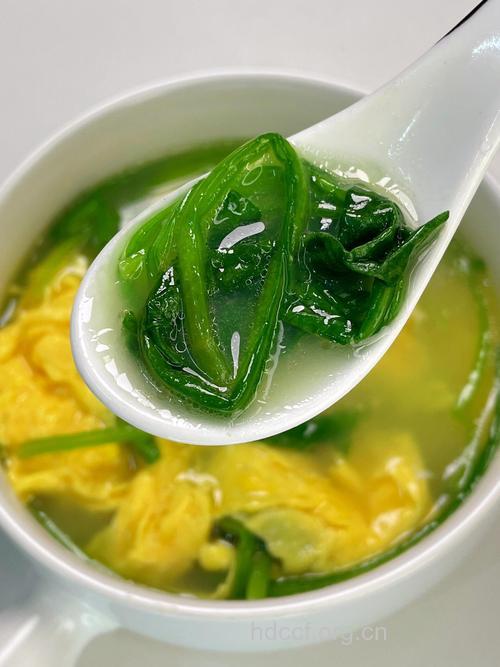 夏季养生食谱 鸡汤三鲜菠菜