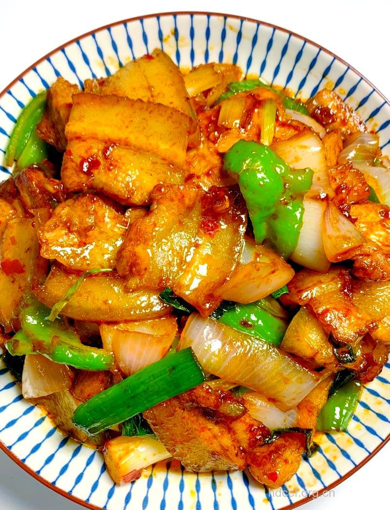 家常回锅肉 营养又好吃