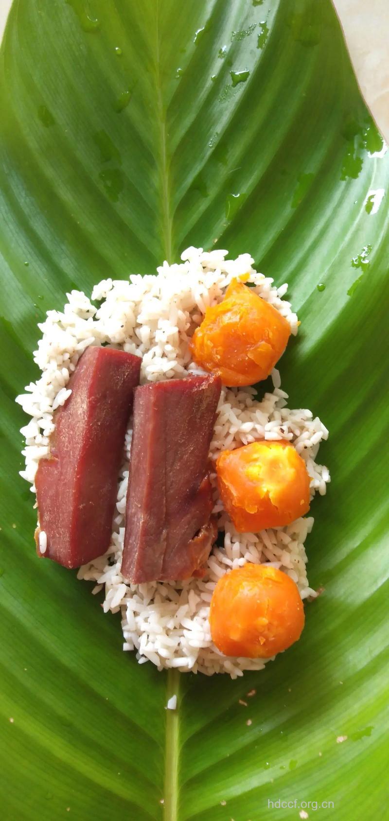 火腿咸肉粽的做法大全