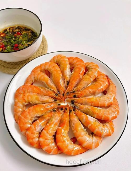 家常菜 白灼小白虾的简单做法