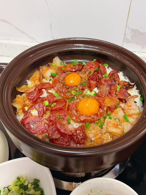 美味的腊肉煲仔饭做法