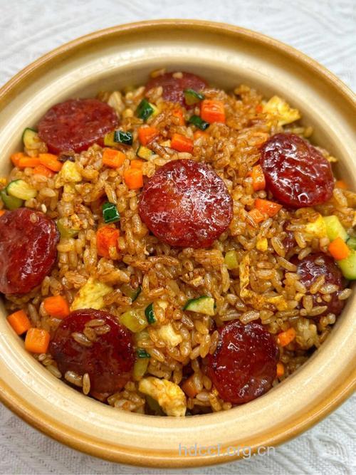 香葱腊肠蛋炒饭的做法