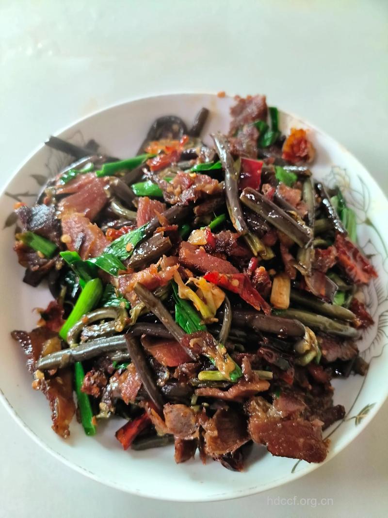 蕨菜怎么吃 蕨菜的做法大全