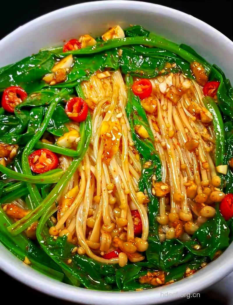 夏季凉拌菜 菠菜拌金针菇的做法