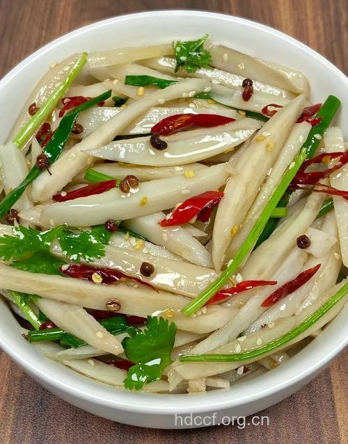 酸辣炒藕丝的做法大全