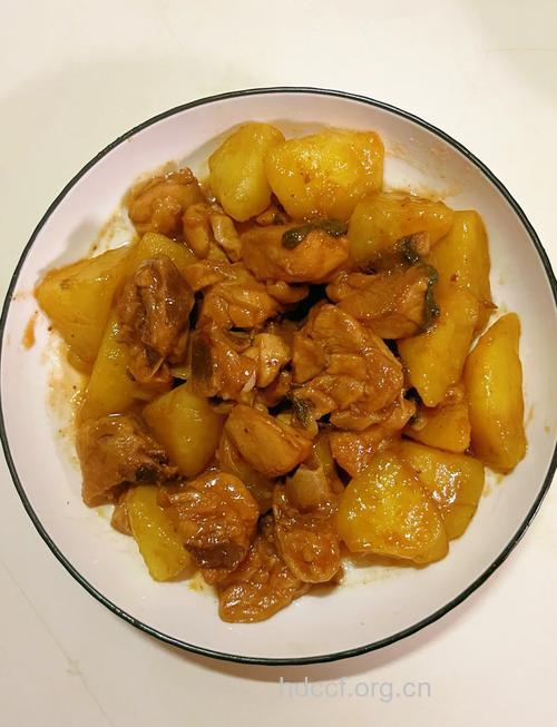 土豆烧鸡块的做法大全