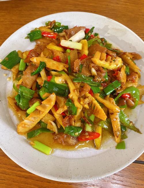 鲜笋烧肉的做法大全